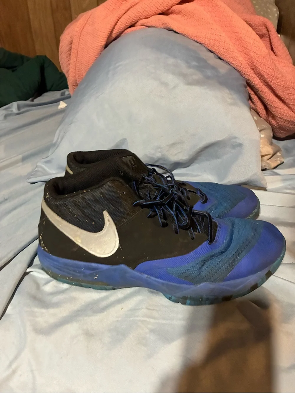 Nike Black and Blue Mid-Top Basketball Sneakers